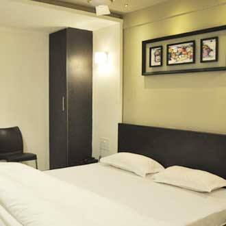 Hotel Woodland, Veraval 2